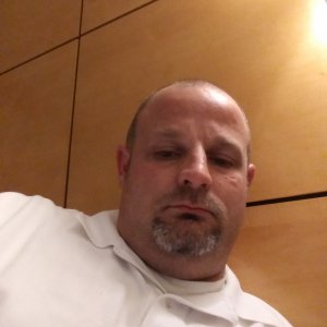 Bulldogfan27 - Chicago Singles. Free online dating in Chicago, Illinois.